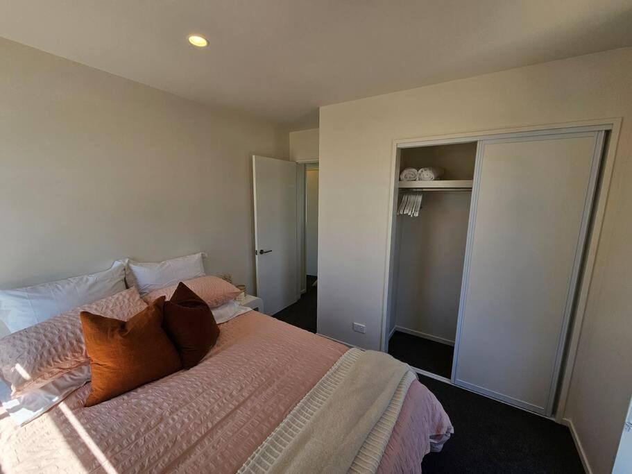 Cosy Central Home - Walk To Cbd & Free Escooters! Christchurch Eksteriør bilde