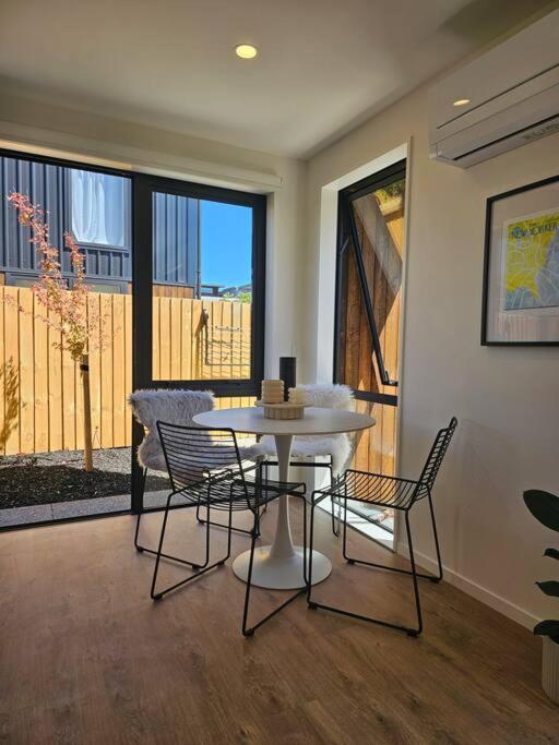 Cosy Central Home - Walk To Cbd & Free Escooters! Christchurch Eksteriør bilde